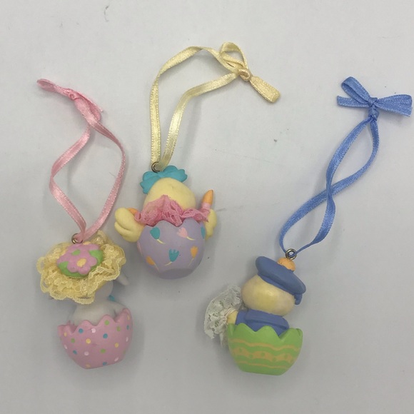 Avon Easter Ornaments Lot of 3 Vintage - Picture 2 of 7